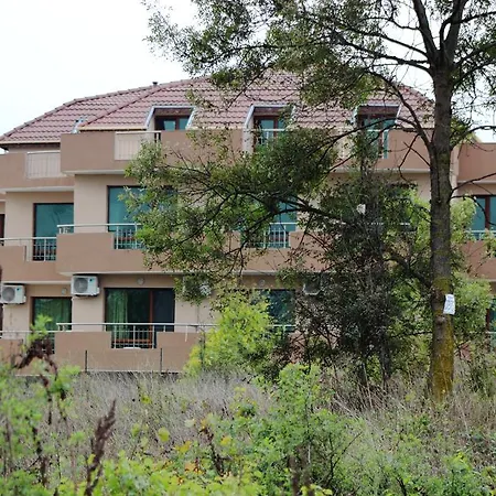 Tangra 3* أرابيا